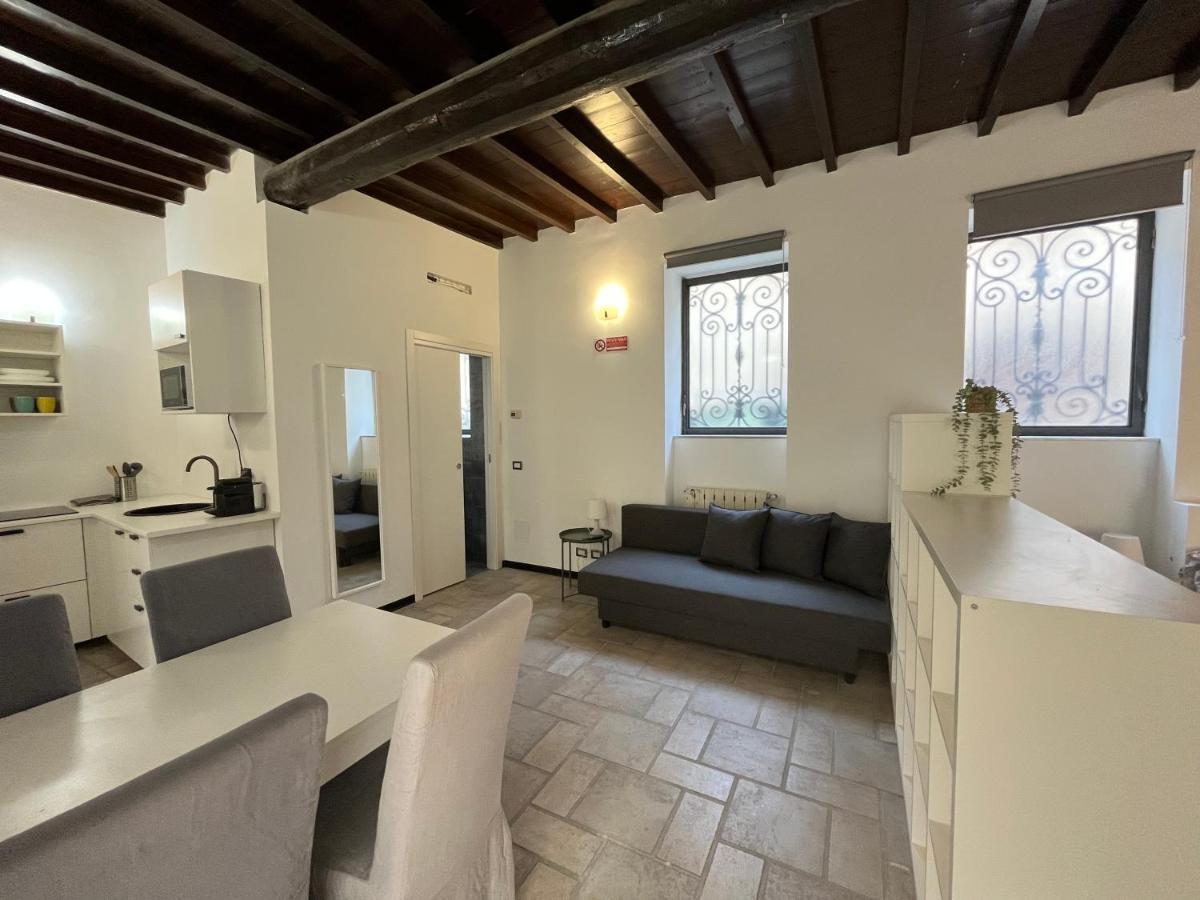 Loft Matteotti - Studio In Centro ブスト・アルシーツィオ エクステリア 写真